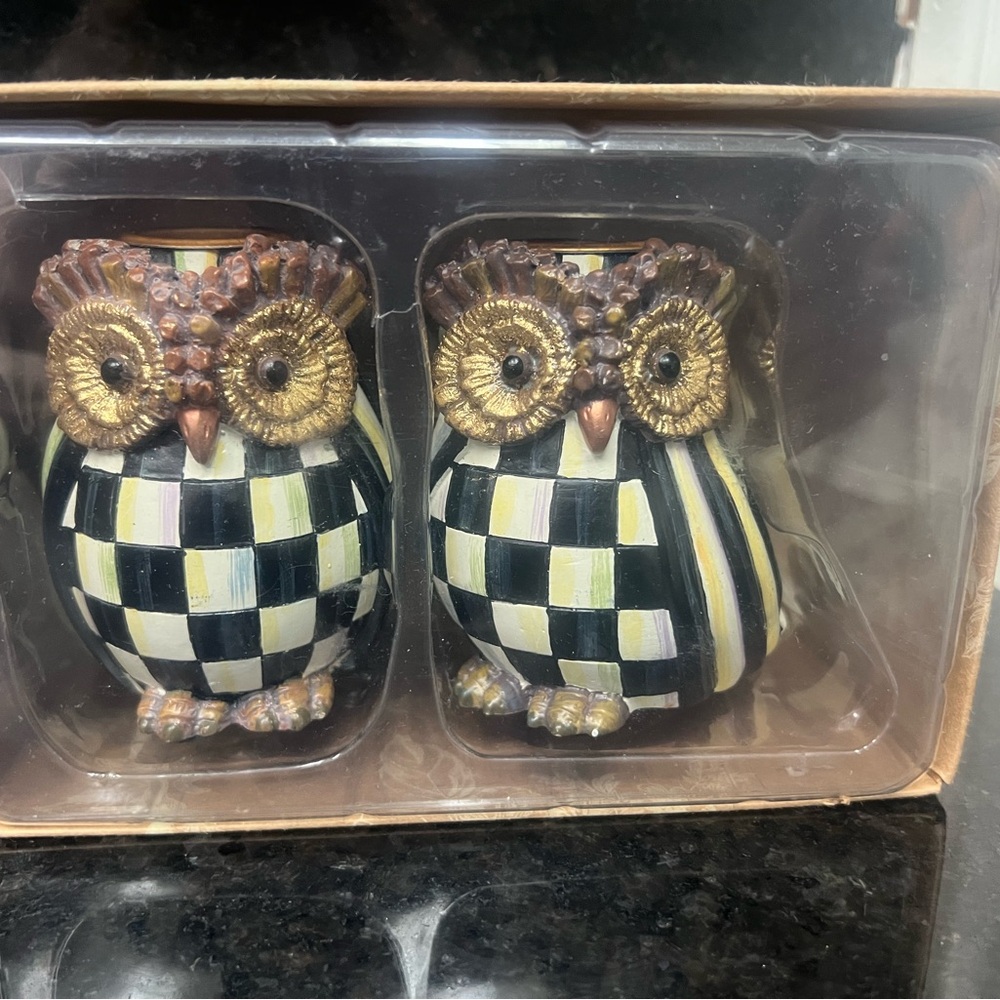 MacKenzie-Childs Black and White Checkered Owl Pair - Picture 2 of 2